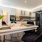 стефани Apartment