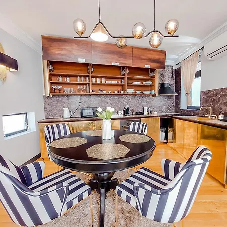 стефани * Plowdiw