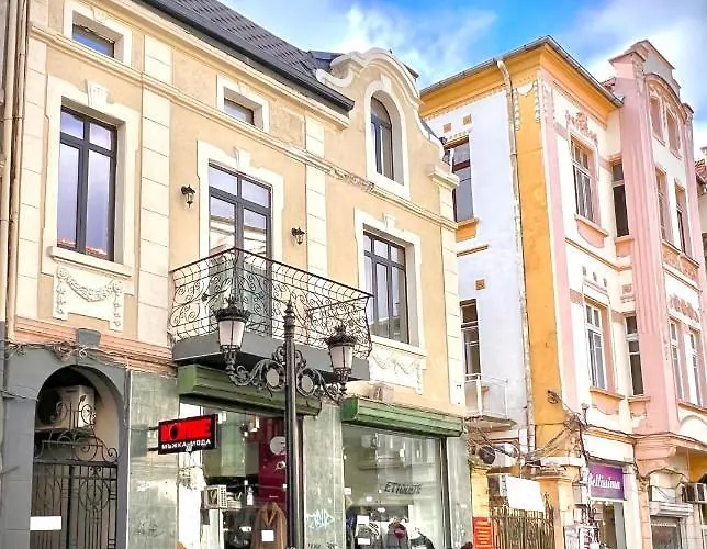 стефани Apartman *