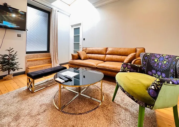 стефани Apartman *