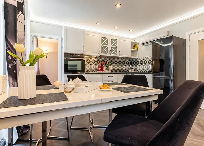 стефани Apartman